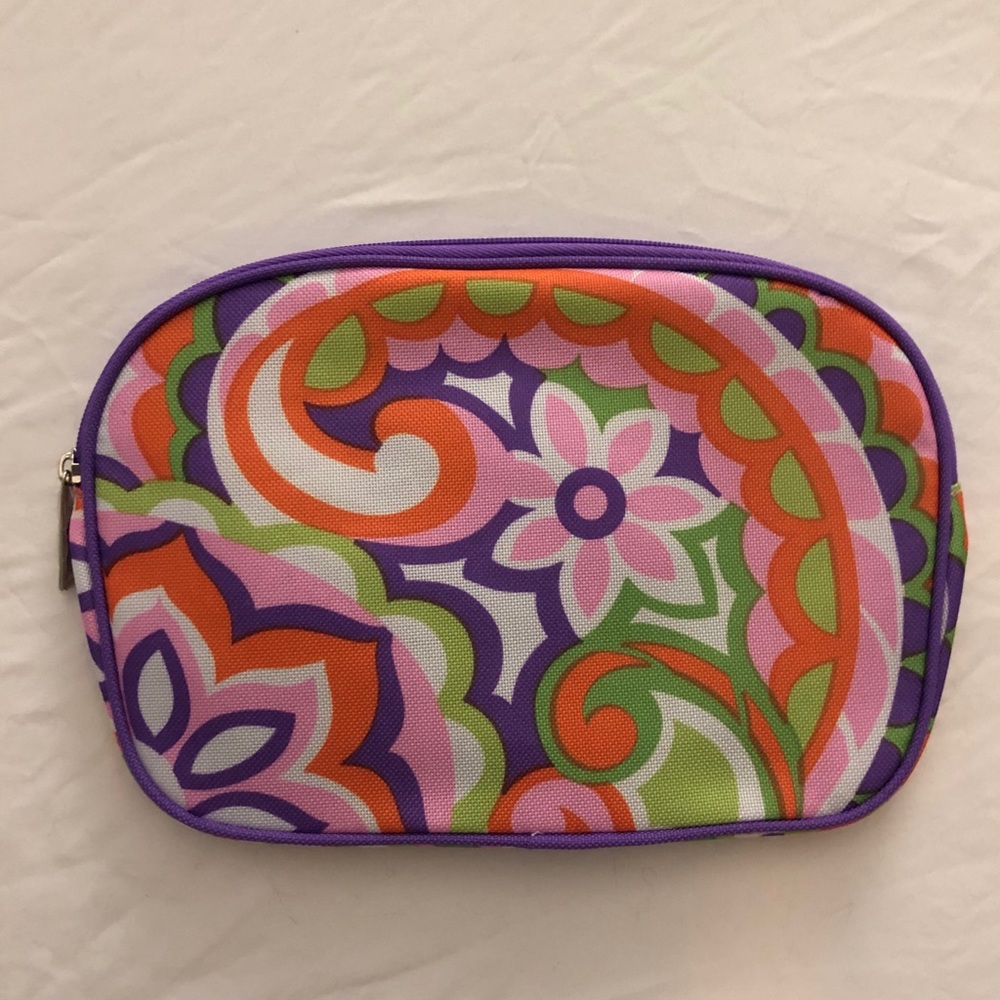 NWOT Clinique cosmetic bag set